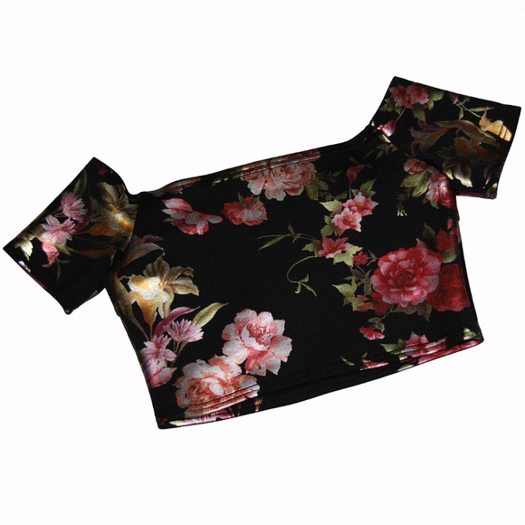 Charlotte Russe – Floral Cold Shoulder Crop Top - Picture 7 of 11